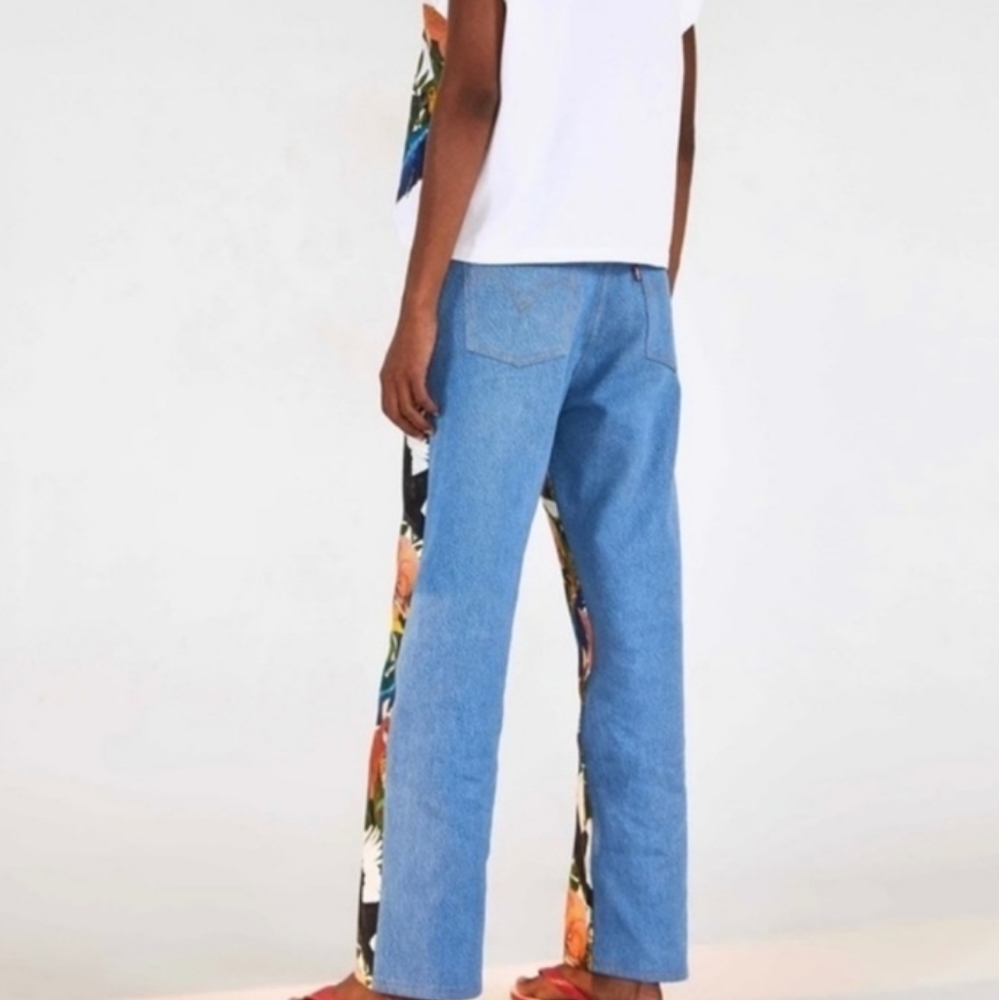 NWT Levi's x Farm Rio Ribcage Straigh Crop Jean - Picture 3 of 13